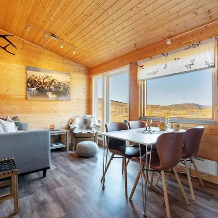 Davvi Siida - Reindeer Design Lodge Kjøllefjord Buitenkant foto